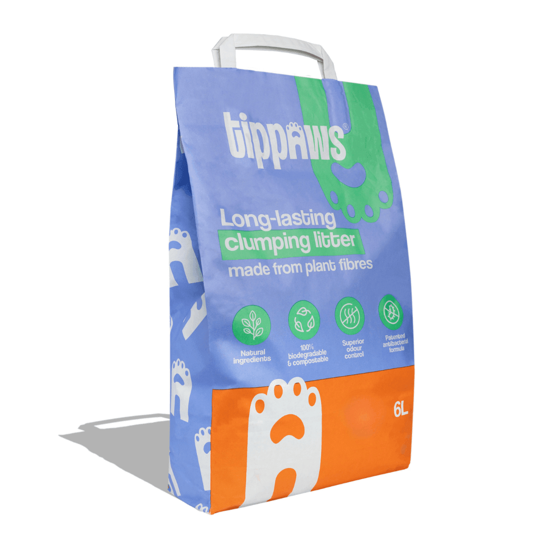 Long lasting clumping cat litter