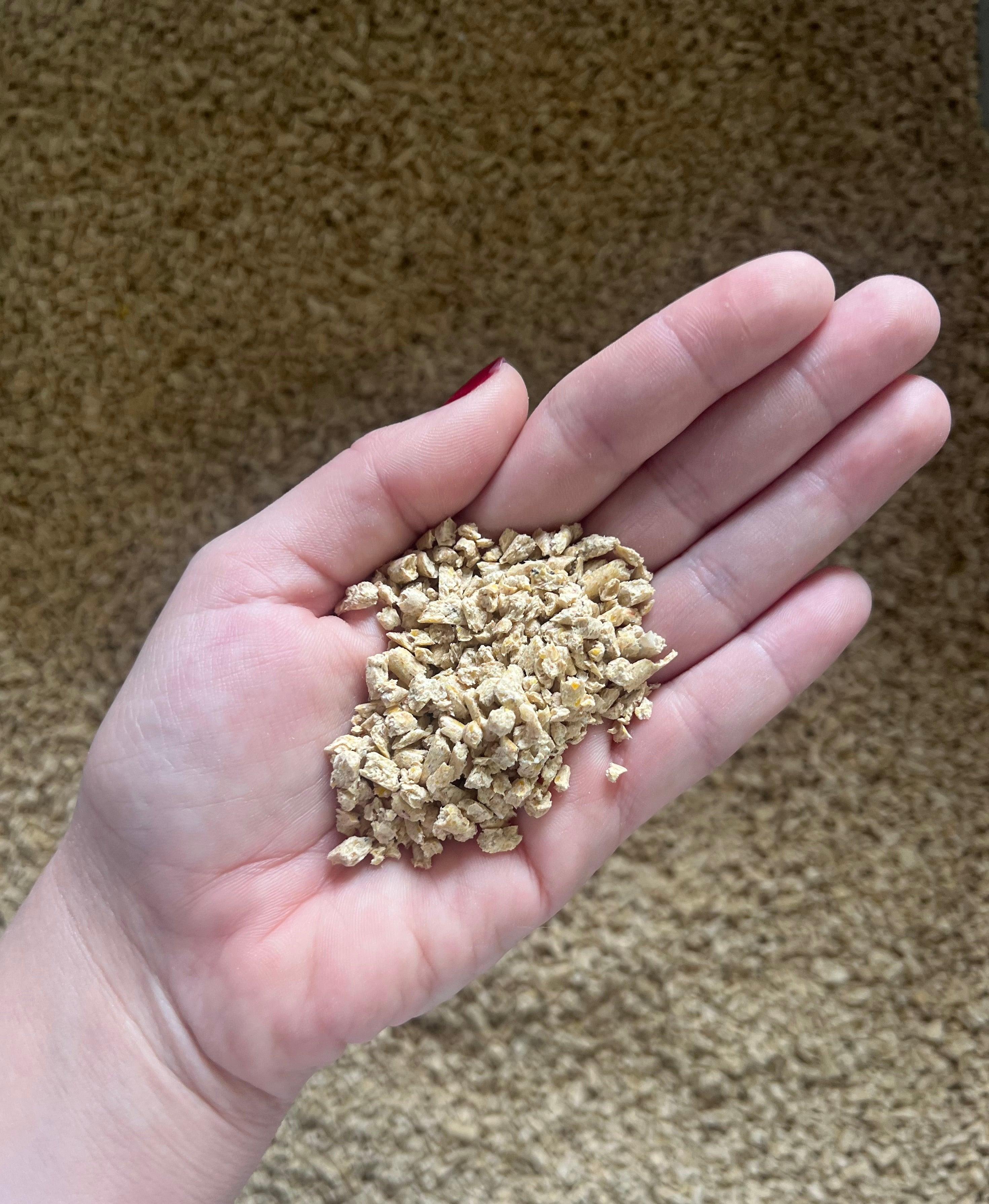 Long lasting Clumping Cat Litter Best Cat Litter. Tippaws